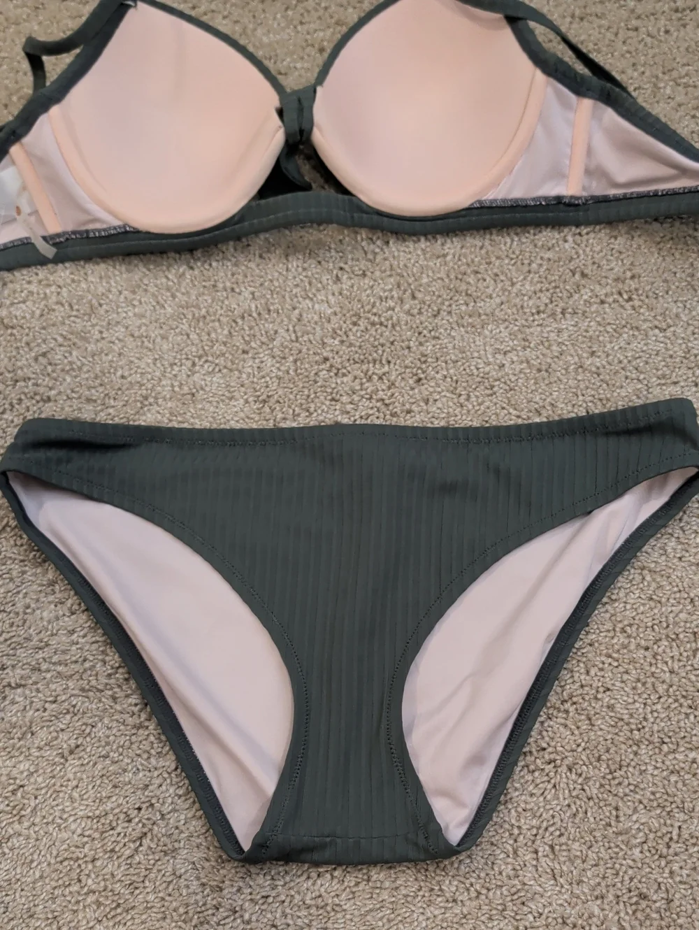 Shade & Shore Women’s Olive Green Ribbed Tie-Front Bikini Set